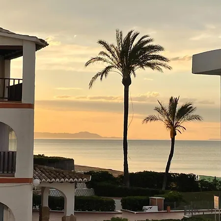 Frente Al Mar, Talima * 德尼亚