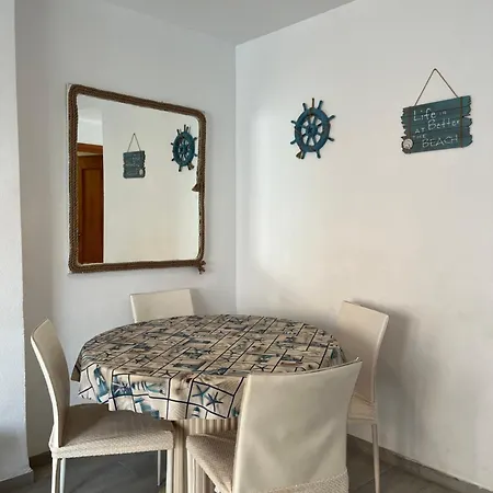 Appartement Frente Al Mar, Talima