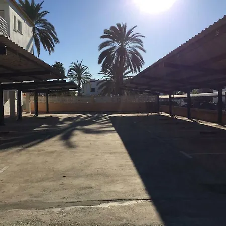 Frente Al Mar, Talima 公寓 *